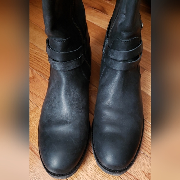 Frye Melissa Belted Tall Black (and Patina/Gray Tones) Boots 8.5 - Picture 4 of 13